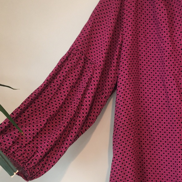 NWOT! GRAND & GREENE magenta pink and black blouse. Rhinestone buttons. Size 2X - Picture 4 of 6